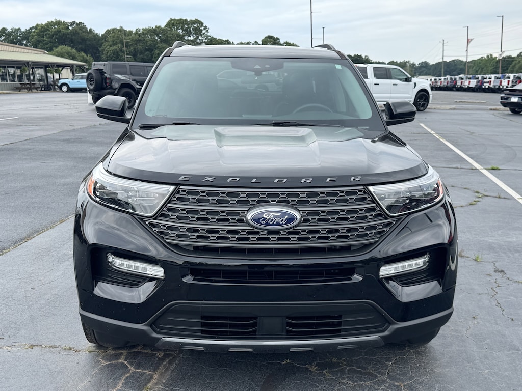 Used 2023 Ford Explorer XLT XLT 4WD