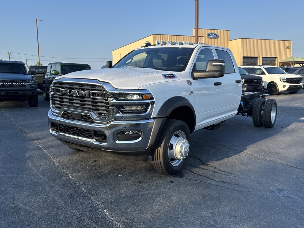 New 2025 Ram 4500 Chassis Cab 4500 TRADESMAN CHASSIS CREW CAB 4X4 84' CA Pickup