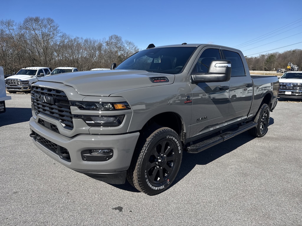 New 2026 Ram 2500 BIG HORN CREW CAB 4X4 6'4 BOX Pickup