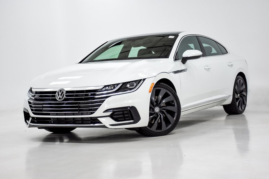 Used 2019 Volkswagen Arteon SEL with VIN WVWHR7AN8KE031529 for sale in Elmhurst, IL