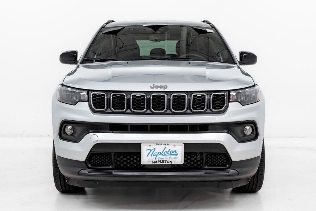Used 2024 Jeep Compass Latitude SUV