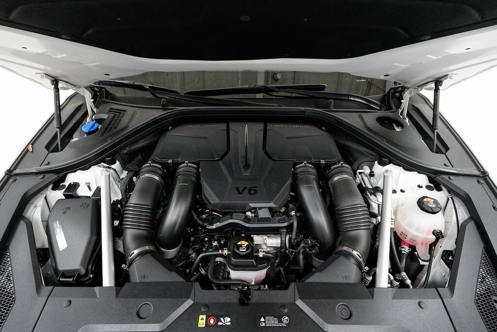 2024 Genesis GV70 3.5T Sport photo 2