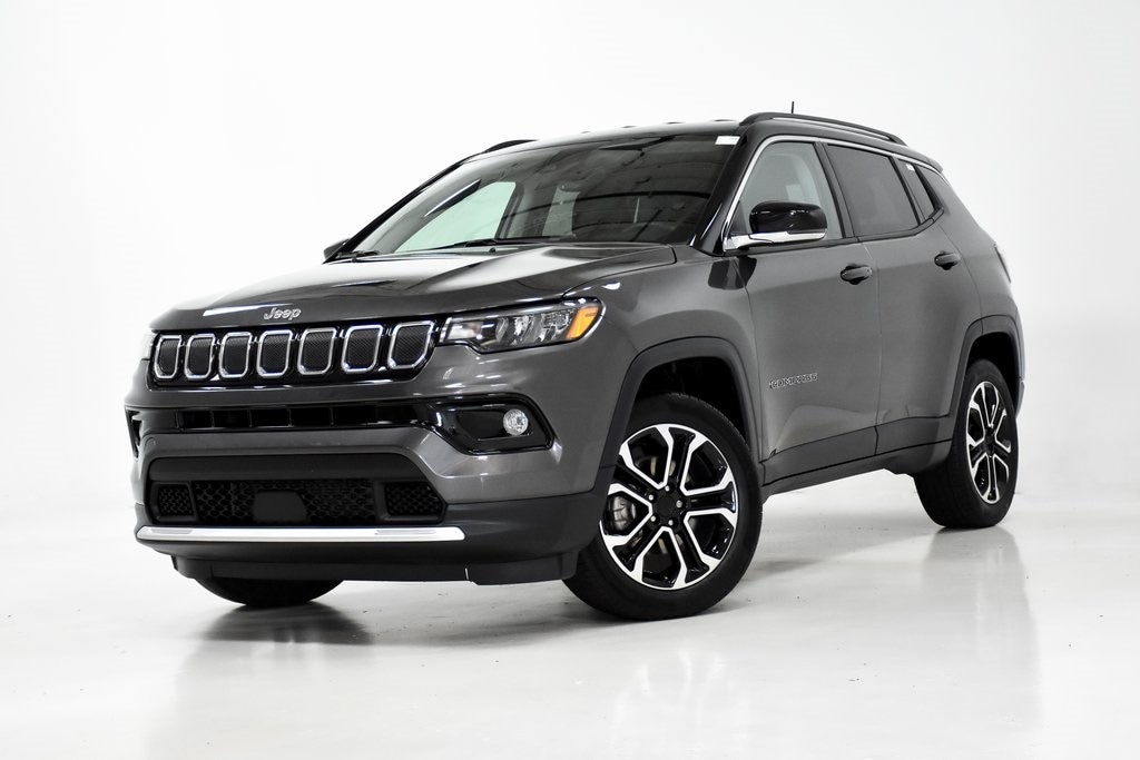 Used 2022 Jeep Compass Limited with VIN 3C4NJDCBXNT184039 for sale in Elmhurst, IL