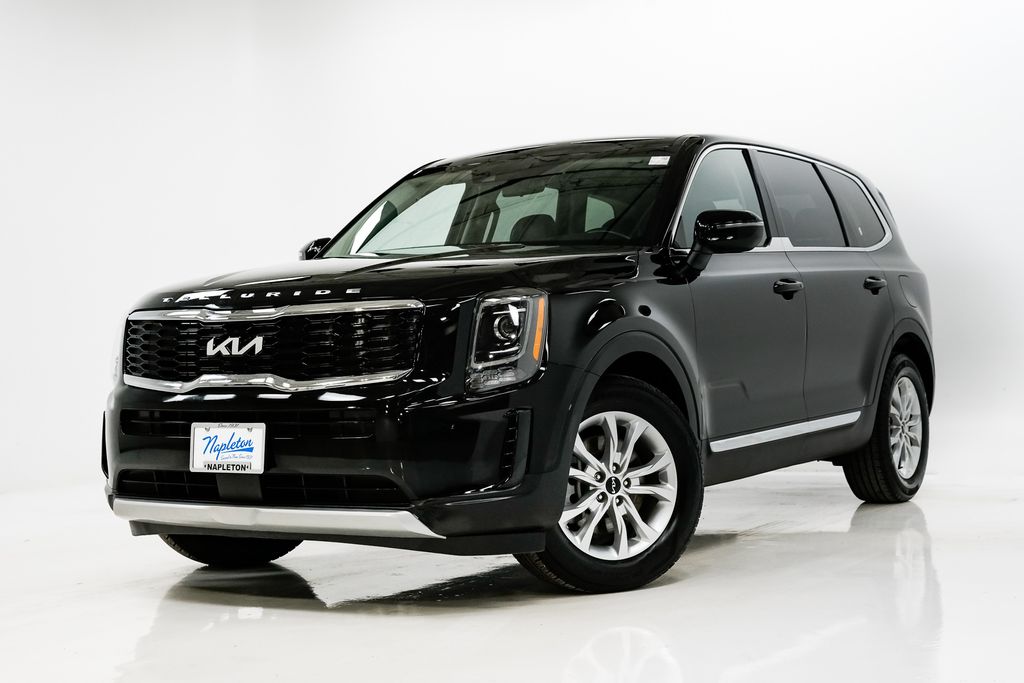 2022 Kia Telluride LX's photo