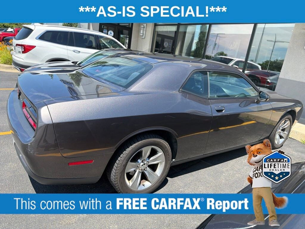 Used 2015 Dodge Challenger SXT Coupe