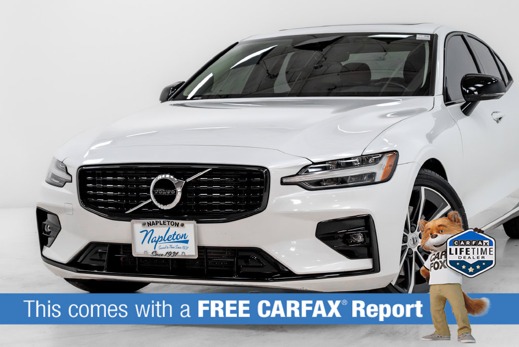 Used 2021 Volvo S60 T5 Momentum Sedan