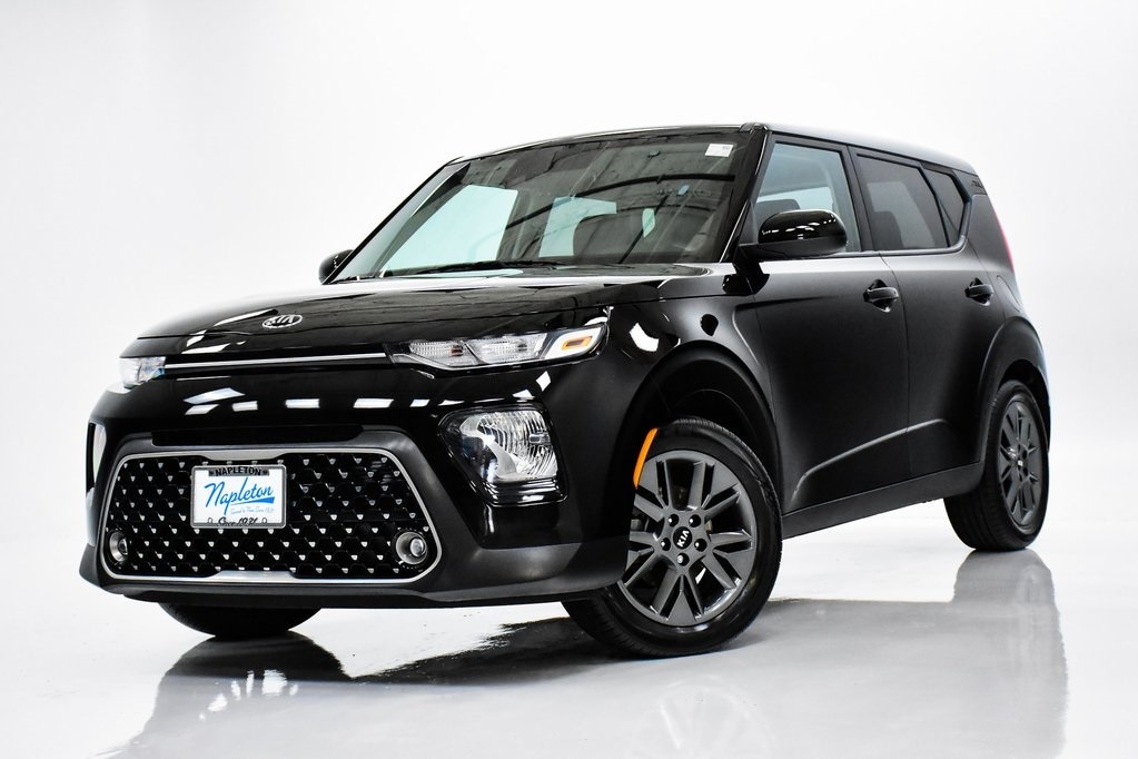 Used 2021 Kia Soul EX with VIN KNDJ33AU5M7755771 for sale in Elmhurst, IL