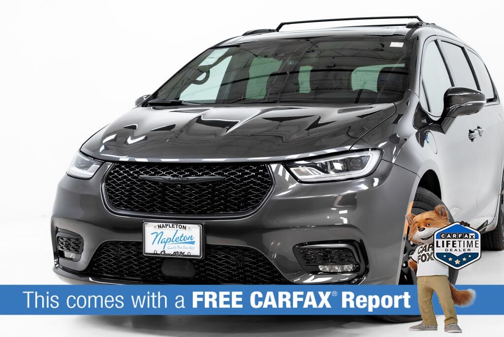 Used 2022 Chrysler Pacifica Hybrid Limited Van Passenger Van