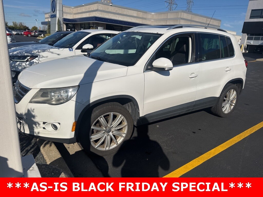 Used 2011 Volkswagen Tiguan SEL SUV