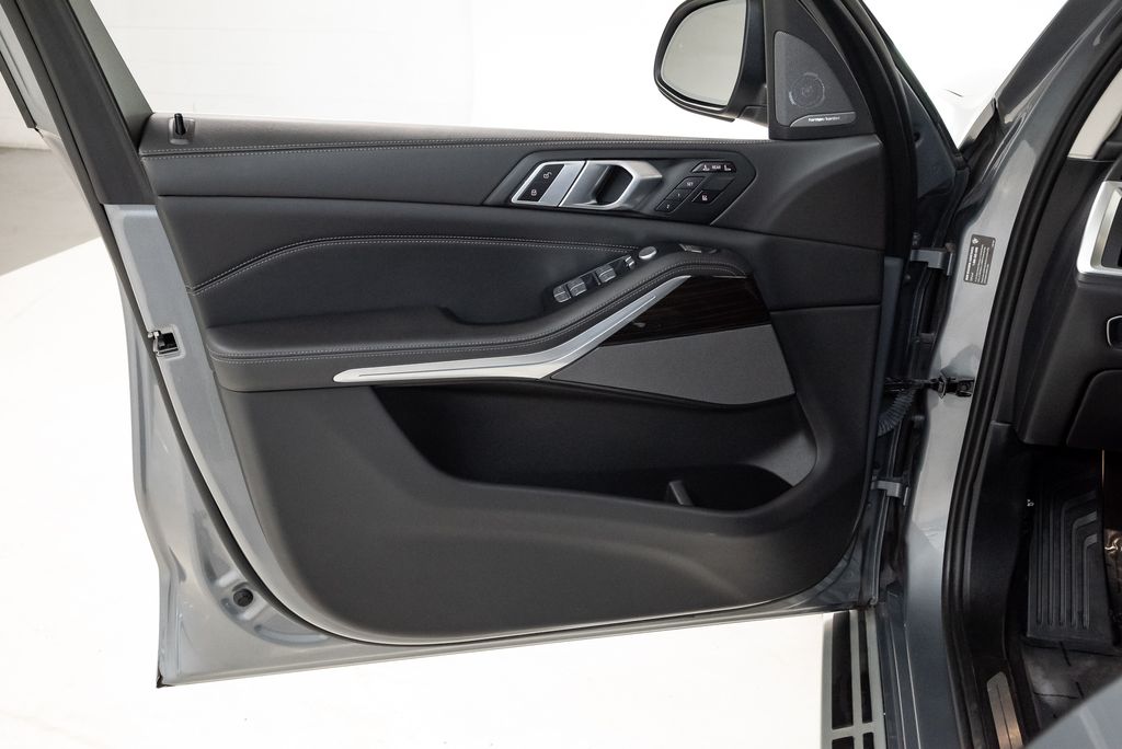 2024 BMW X7 40i - Photo 9