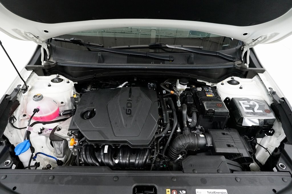 2024 Kia Sportage LX photo 3