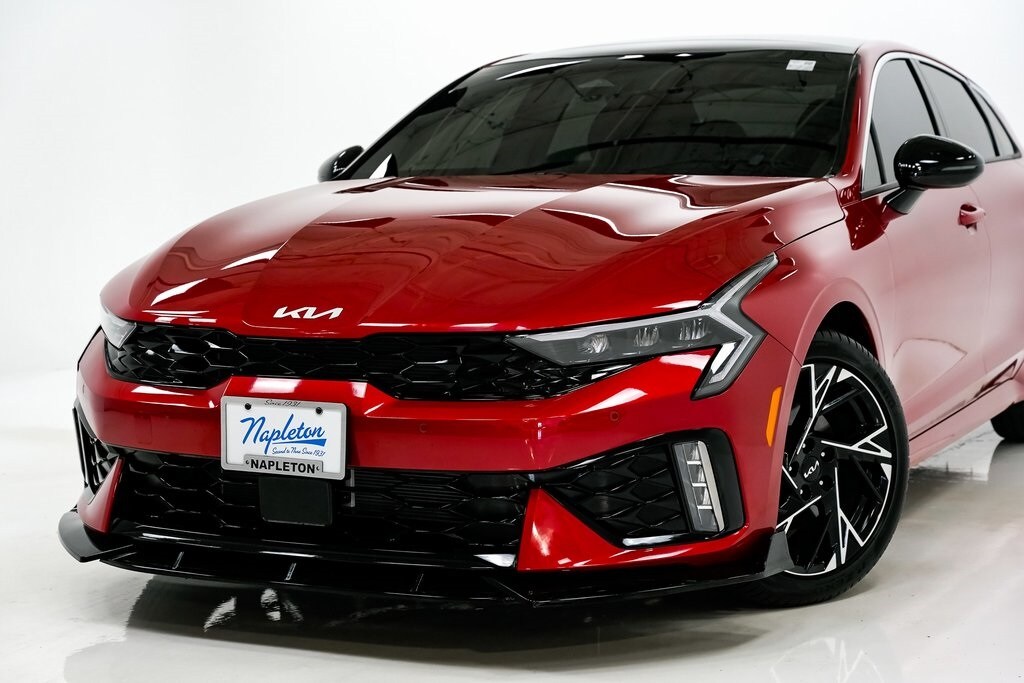 2025 Kia K5 GT-Line photo 2