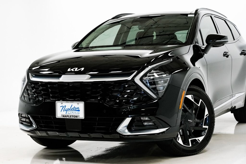 2023 Kia Sportage photo 2