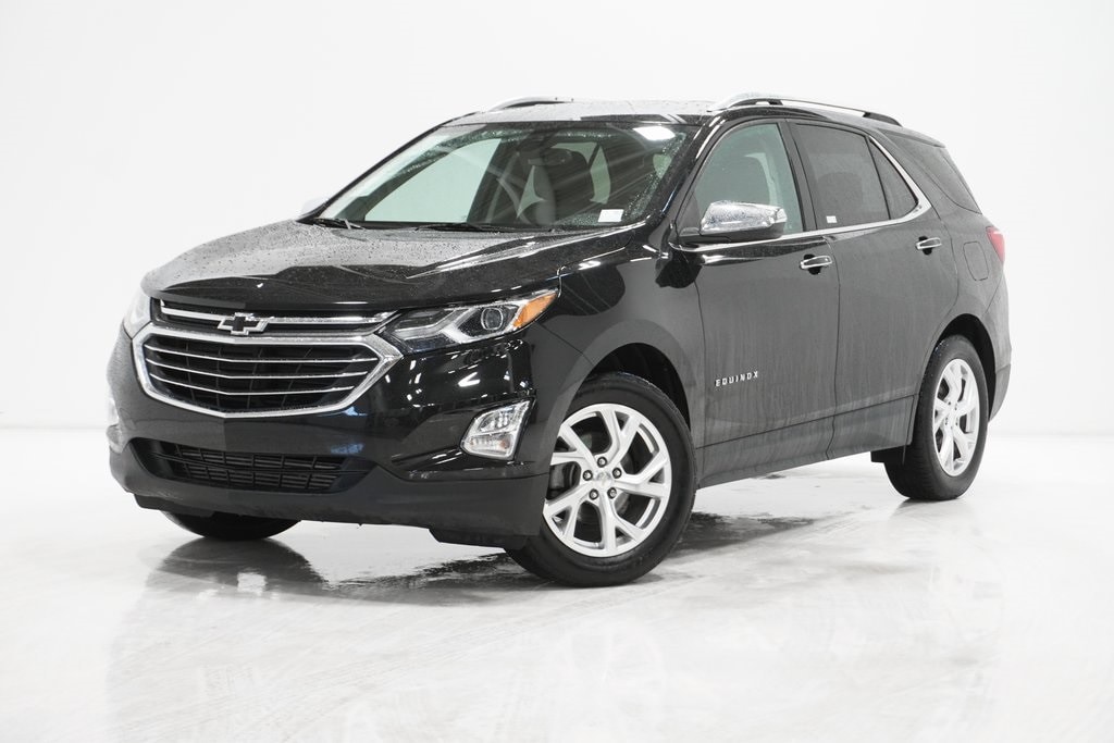 Used 2020 Chevrolet Equinox Premier with VIN 2GNAXNEV8L6150958 for sale in Elmhurst, IL