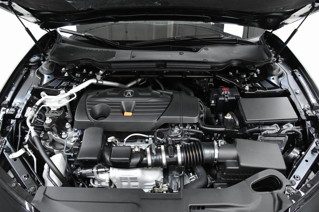 2025 Acura TLX Technology photo 4