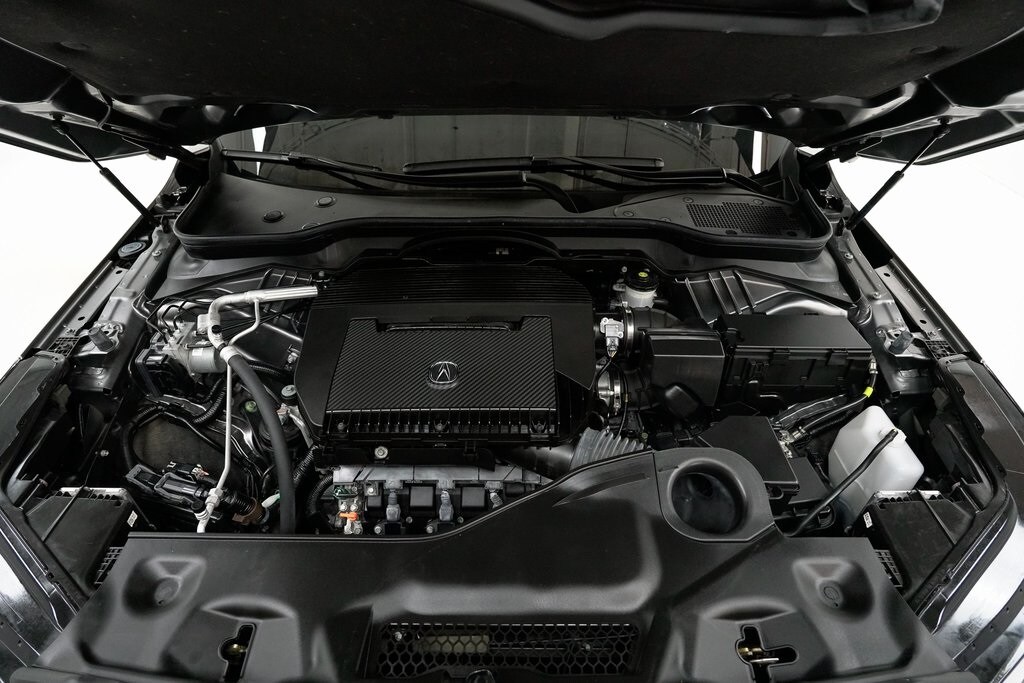 2022 Acura MDX A-Spec photo 3