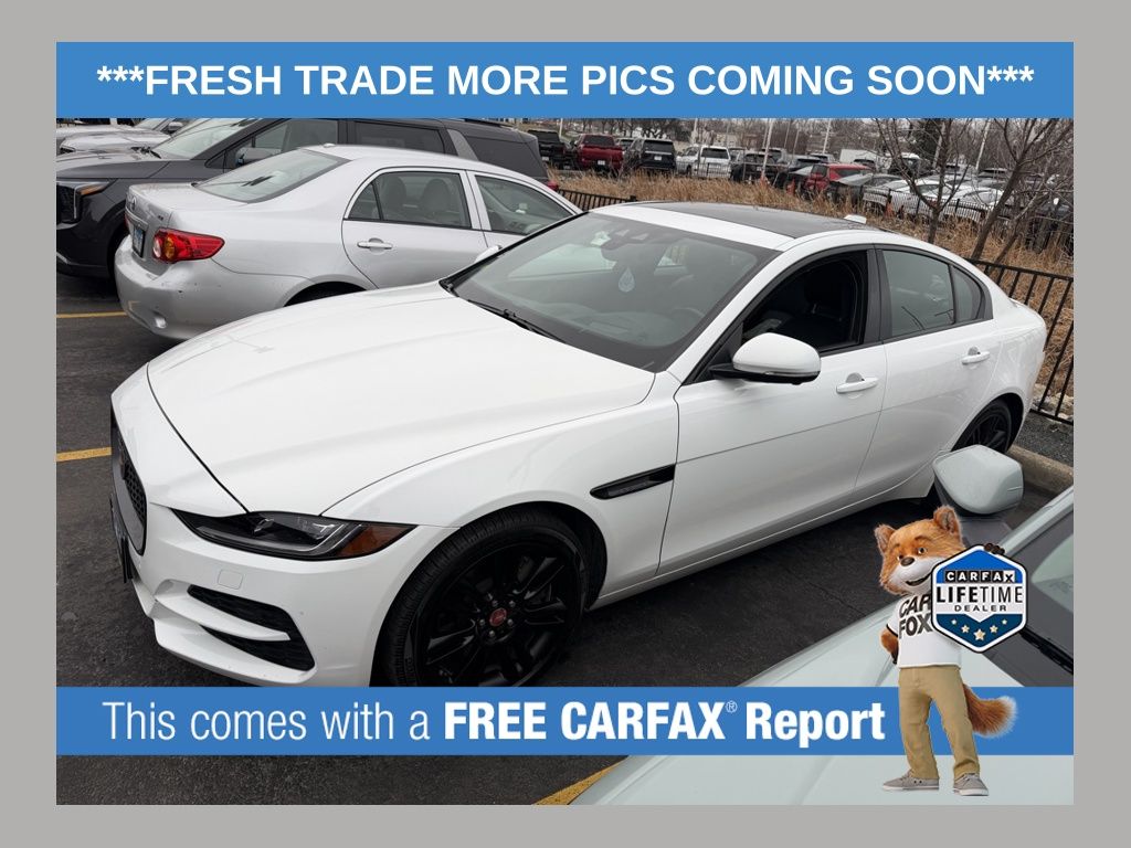 2020 Jaguar XE S's photo