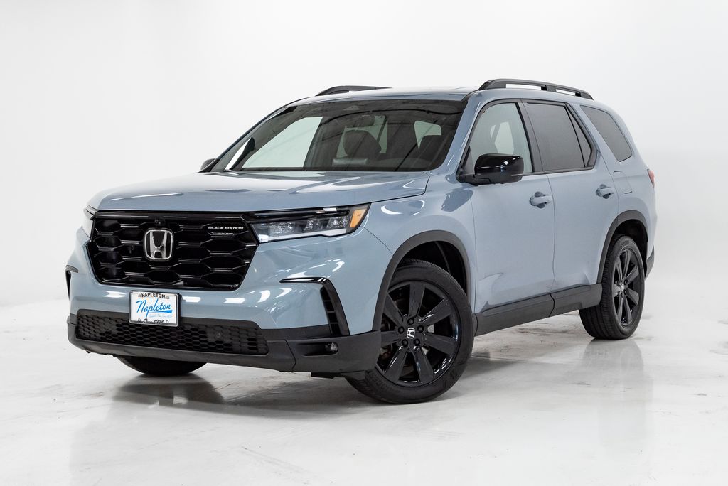 2025 Honda Pilot Black Edition AWD's photo
