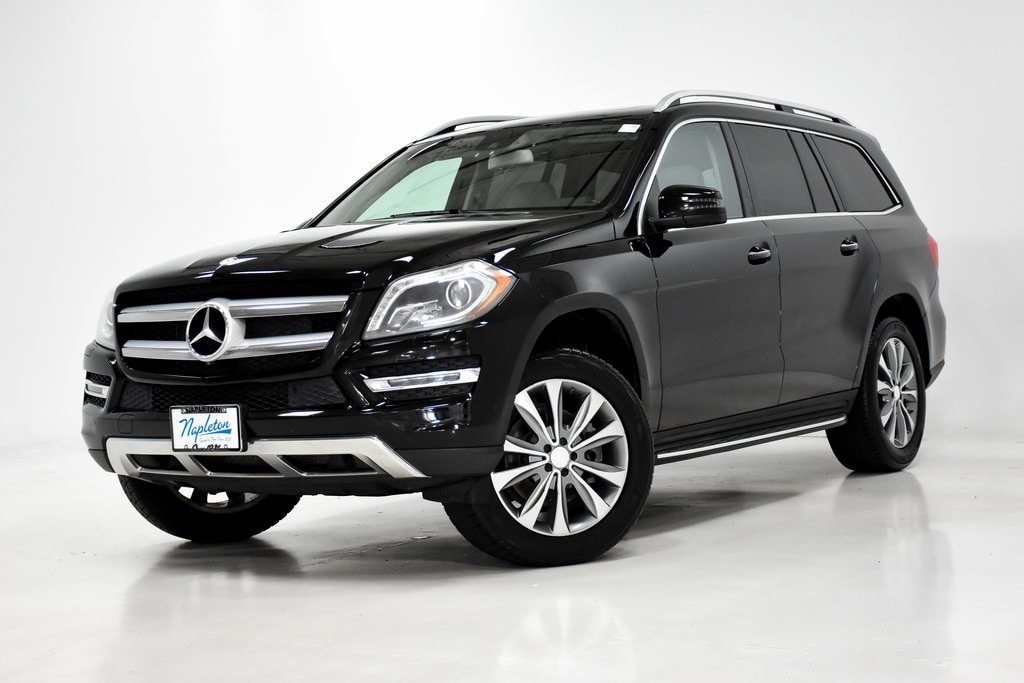 Used 2014 Mercedes-Benz GL-Class GL450 with VIN 4JGDF7CE0EA304569 for sale in Elmhurst, IL