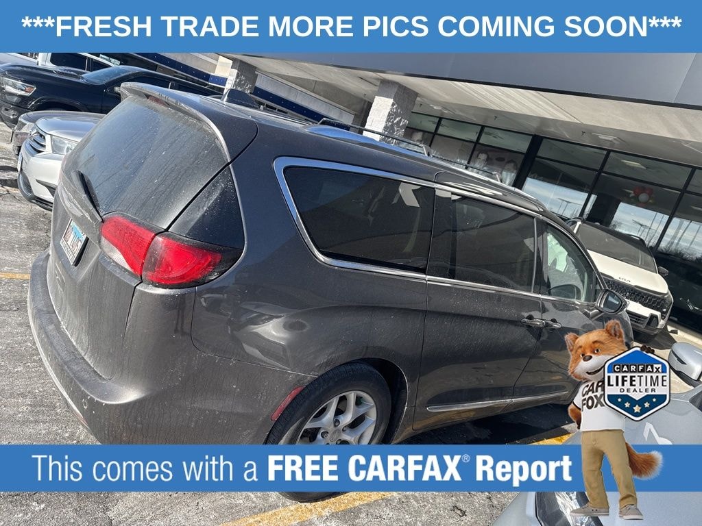Used 2018 Chrysler Pacifica Touring L Van