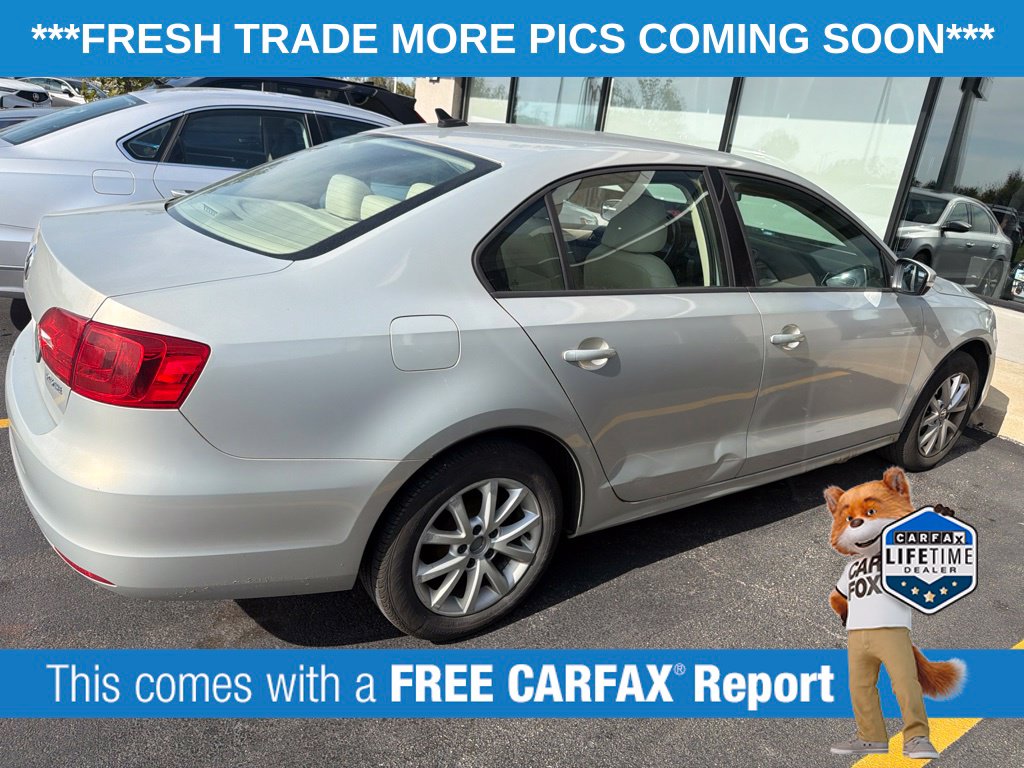 Used 2012 Volkswagen Jetta 2.5L SE Sedan