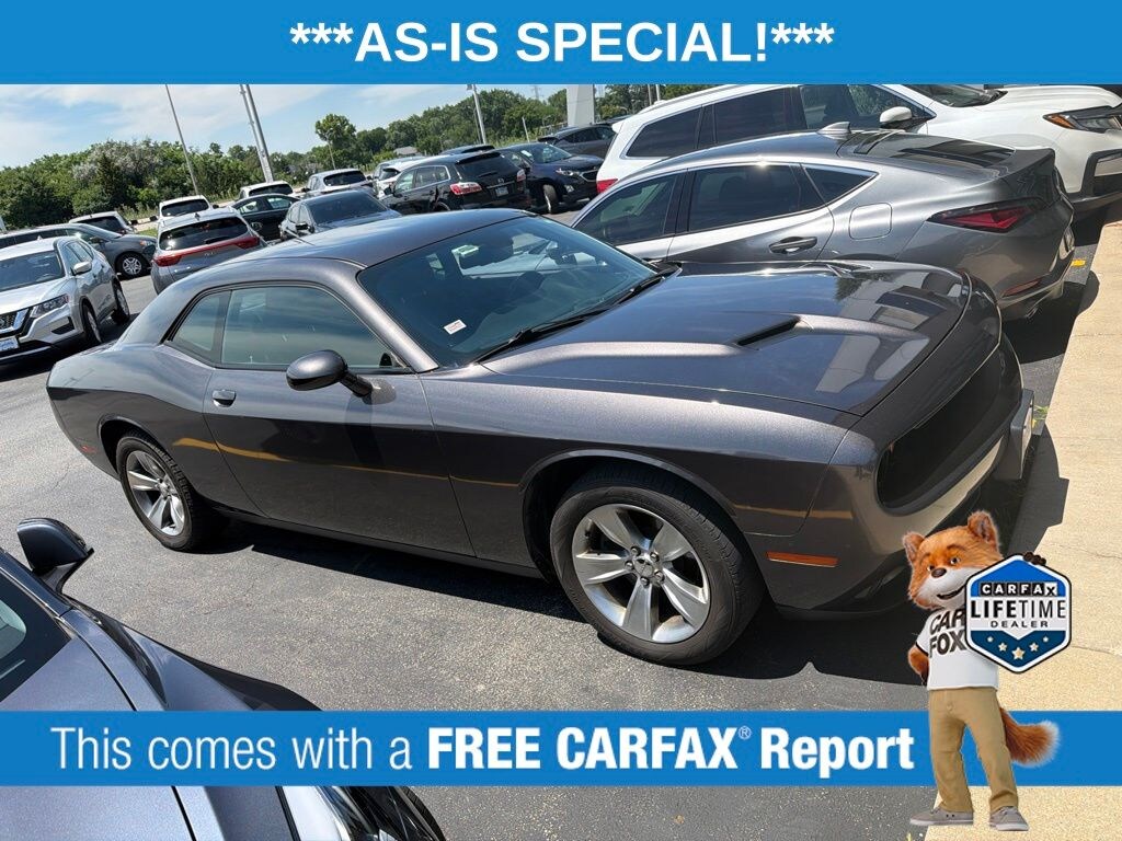 Used 2015 Dodge Challenger SXT Coupe