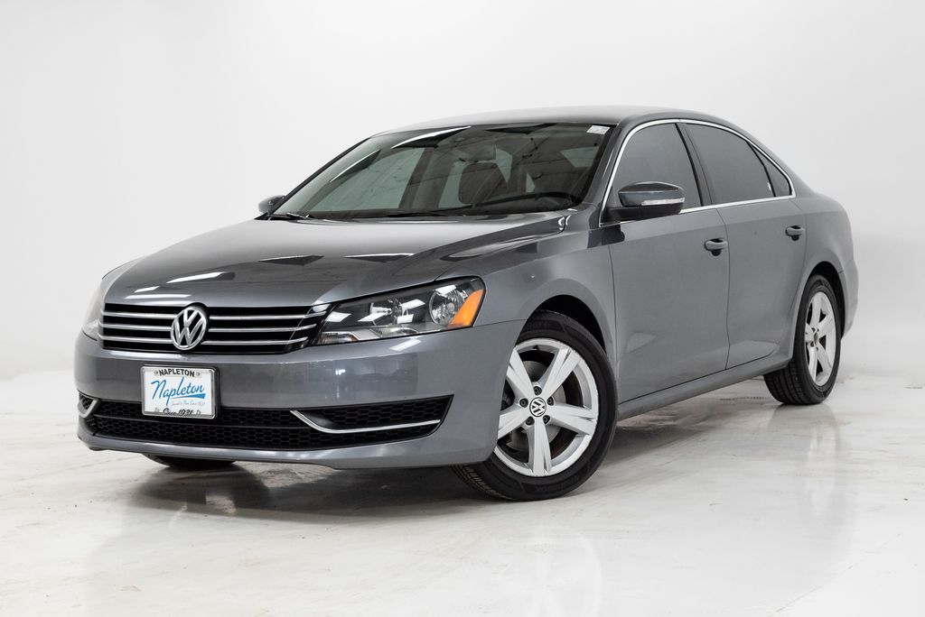 2013 Volkswagen Passat SE