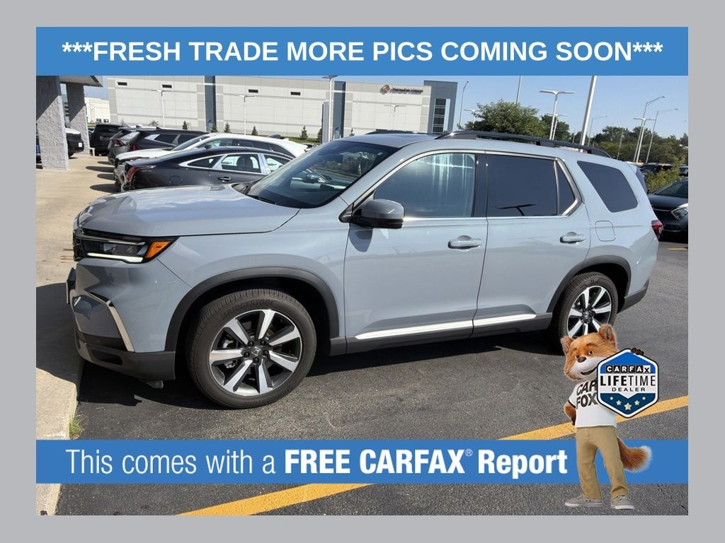 Used 2025 Honda Pilot Touring SUV