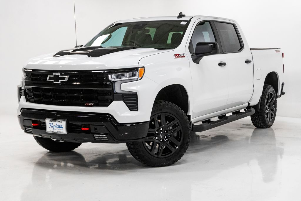 2023 Chevrolet Silverado 1500 LT Trail Boss 4X4 Crew Cab Short Box's photo
