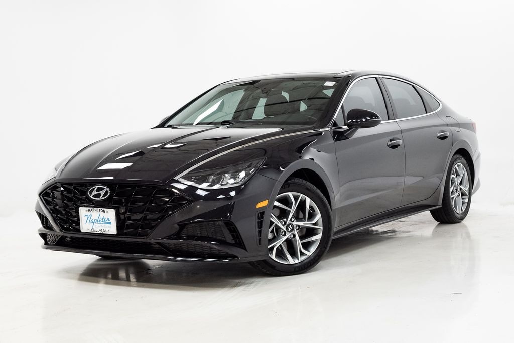 Used 2023 Hyundai Sonata SEL Sedan