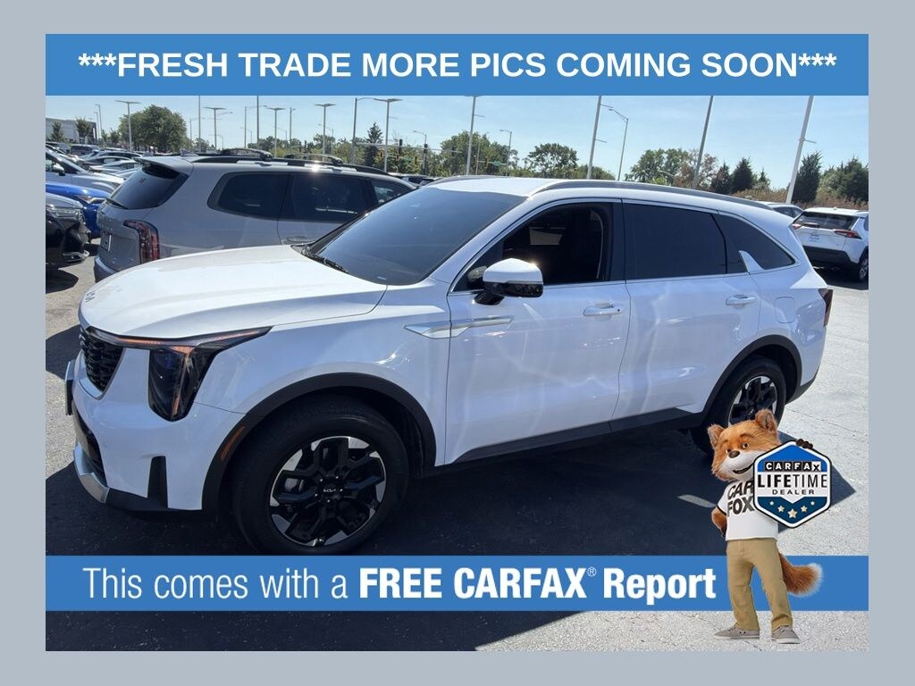 Used 2026 Kia Sorento S SUV