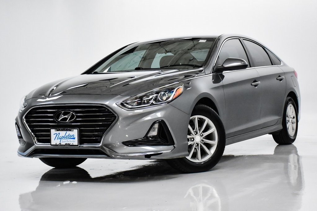 Used 2019 Hyundai Sonata SE with VIN 5NPE24AF1KH744819 for sale in Elmhurst, IL