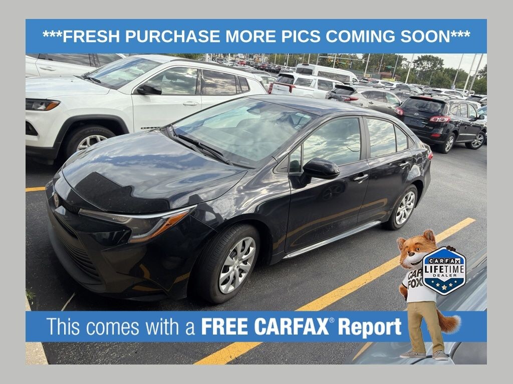 Used 2025 Toyota Corolla LE Sedan