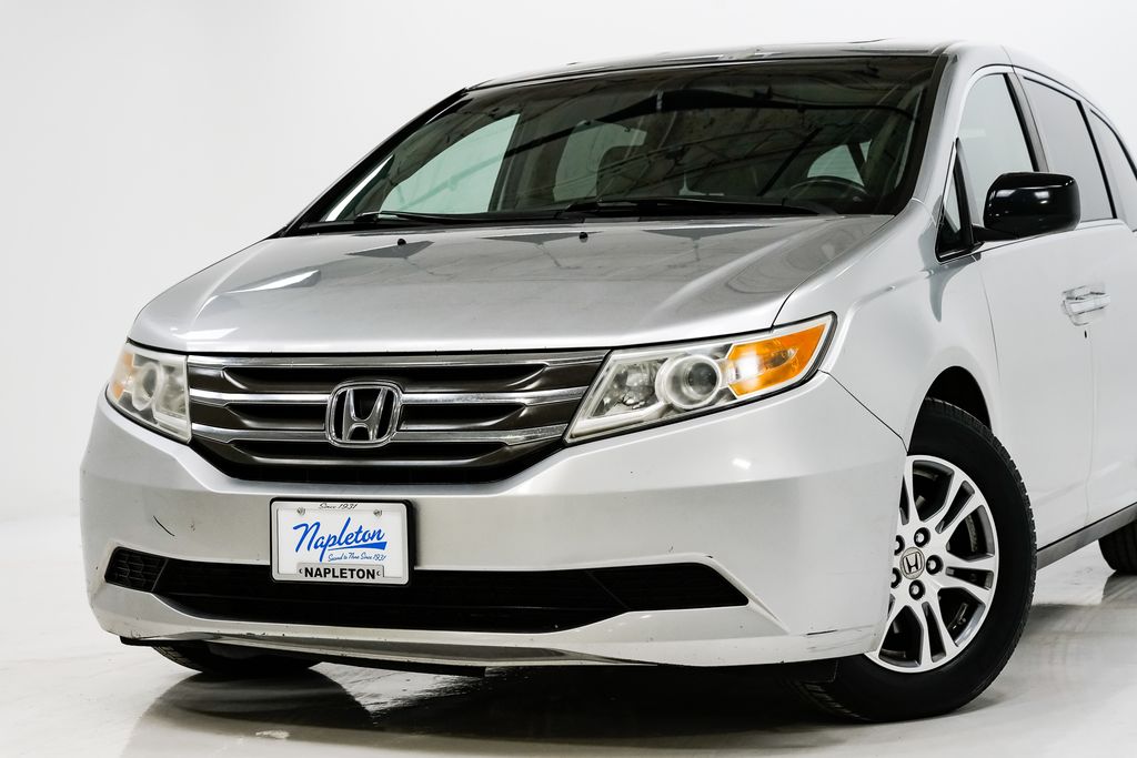 Used 2011 Honda Odyssey EX-L with VIN 5FNRL5H63BB067569 for sale in Elmhurst, IL
