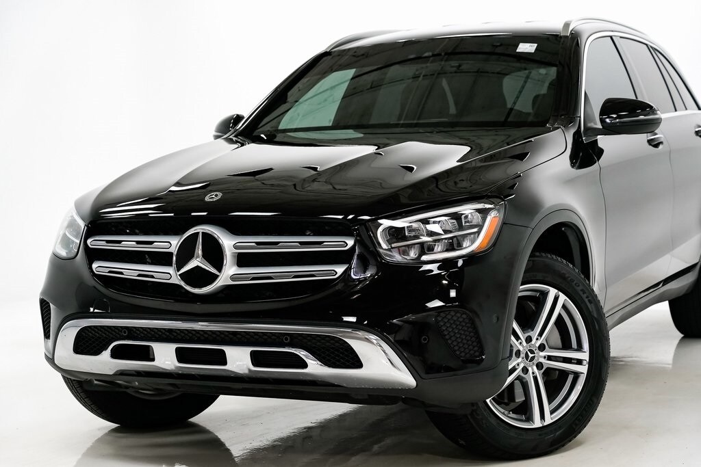 2022 Mercedes Benz GLC 300 4MATIC photo 2