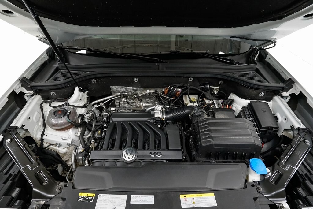 2023 Volkswagen Atlas V6 SE Technology photo 3