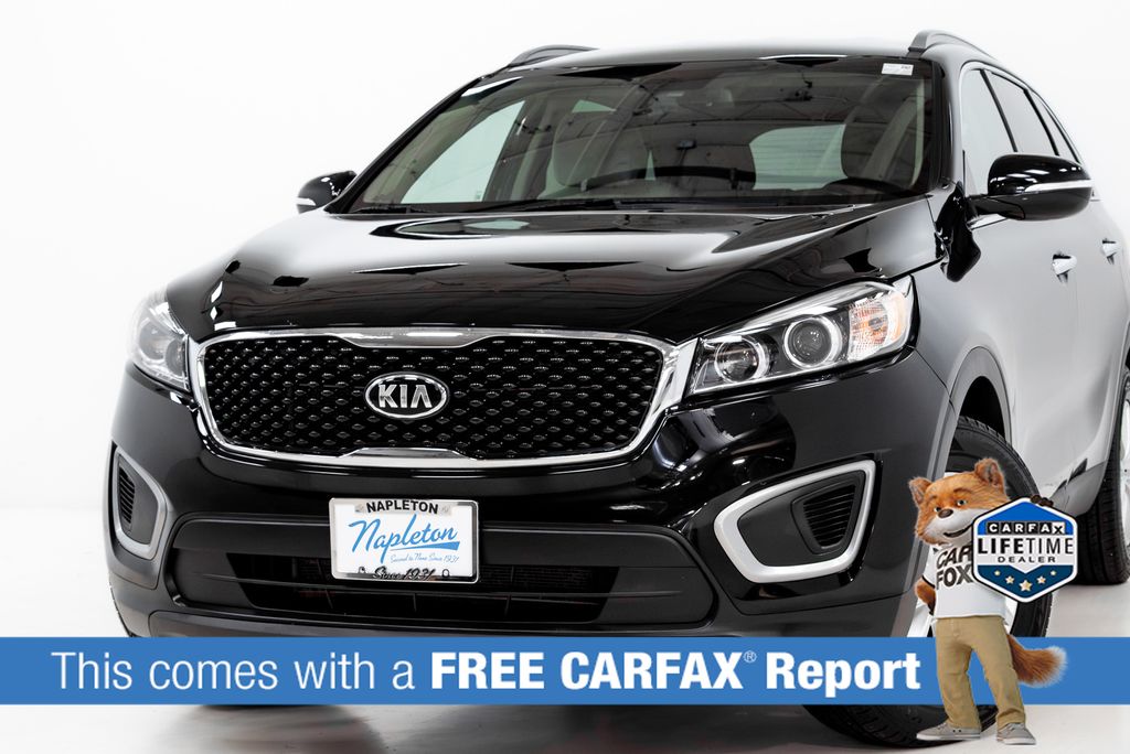 Used 2016 Kia Sorento LX with VIN 5XYPG4A30GG012471 for sale in Elmhurst, IL