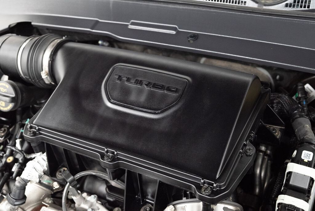 Used 2023 Jeep Compass Latitude SUV