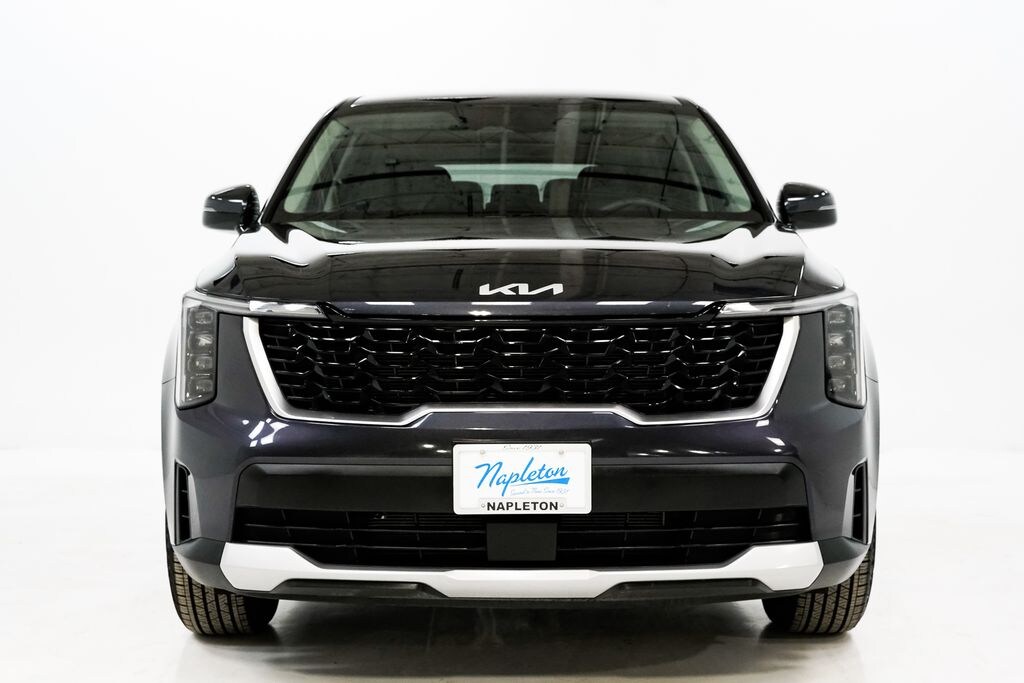 Certified 2025 Kia Sorento LX SUV