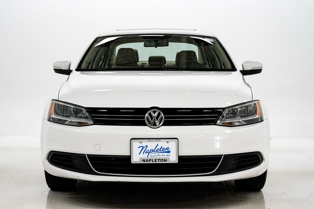 2014 Volkswagen Jetta 1.8T SE photo 4