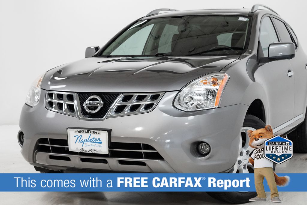 Used 2013 Nissan Rogue SV with VIN JN8AS5MV2DW605422 for sale in Elmhurst, IL