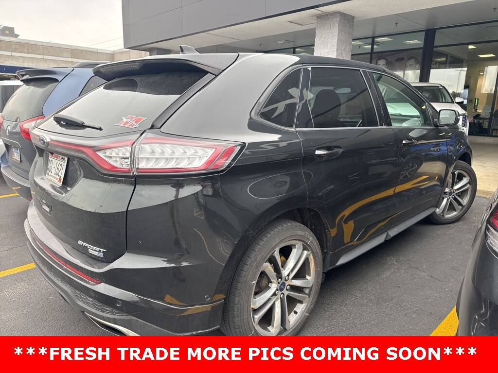 2015 Ford Edge Sport photo 2