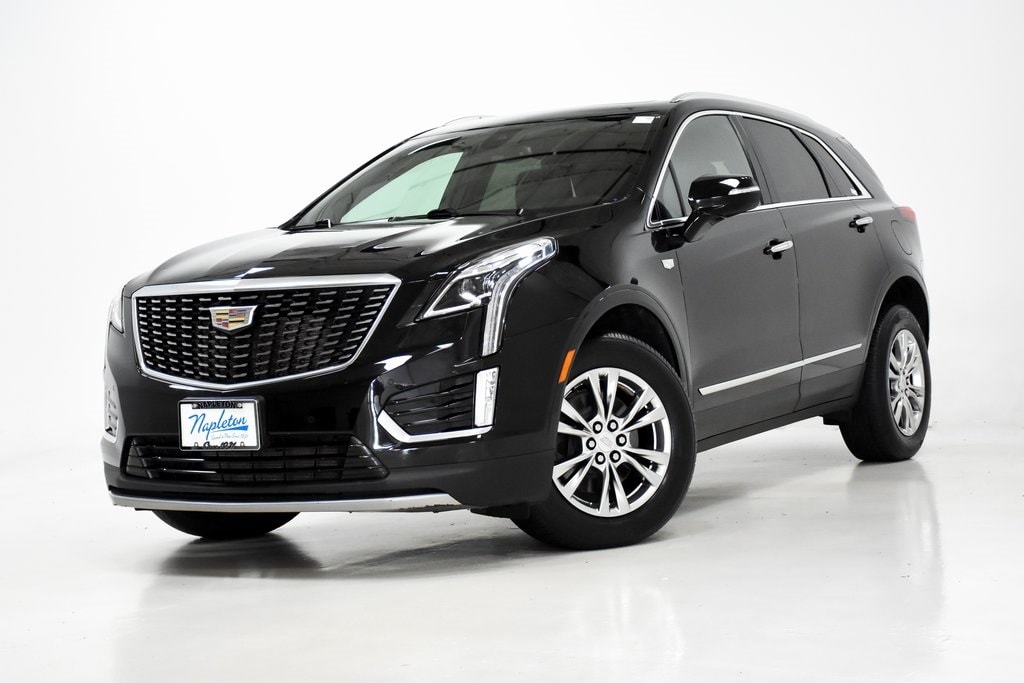 Used 2020 Cadillac XT5 Premium Luxury with VIN 1GYKNDRS6LZ106243 for sale in Elmhurst, IL