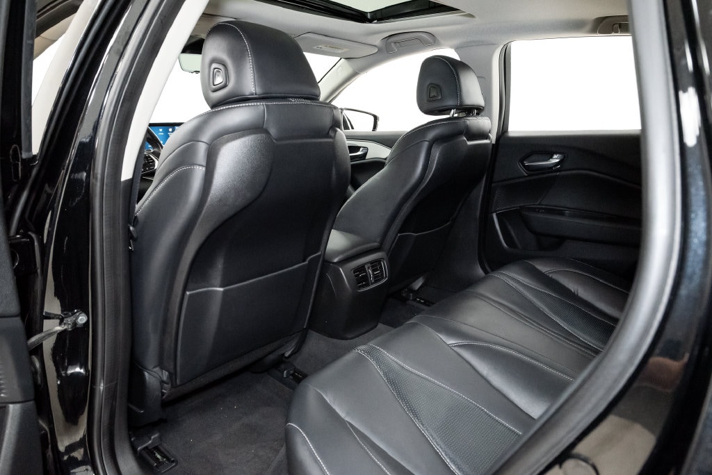 2023 Acura TLX Technology Package - Photo 24