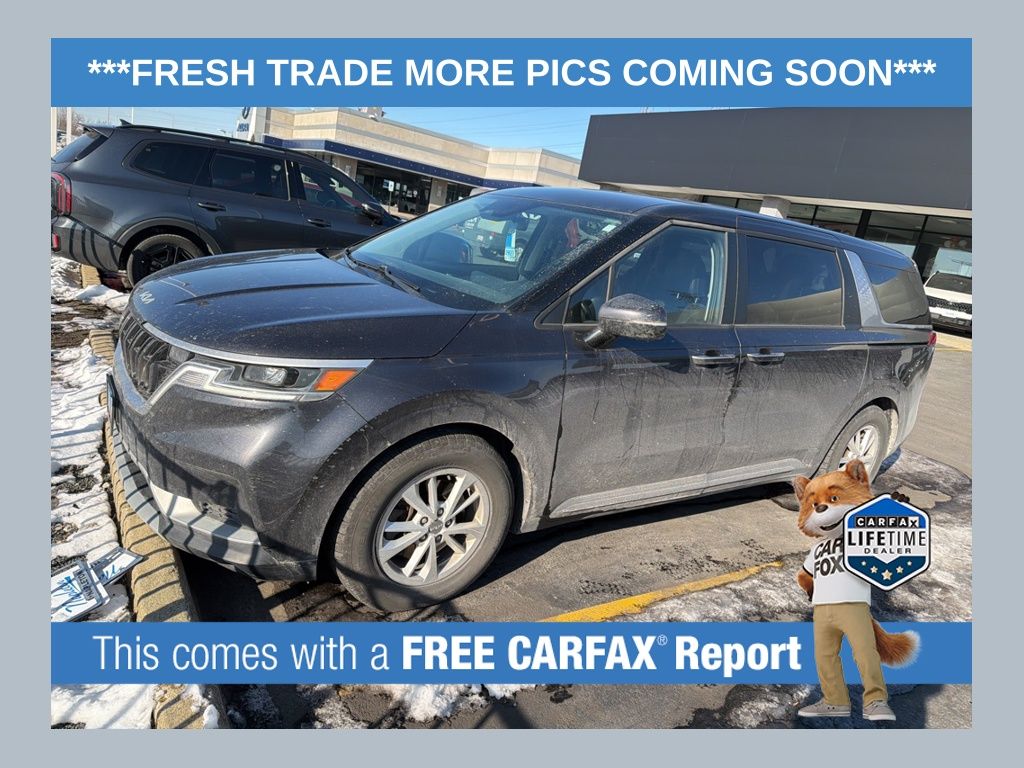 2022 Kia Carnival LX Seat Pkg's photo