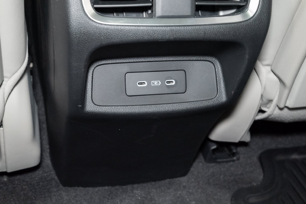 2025 Acura RDX Technology Package - Photo 28