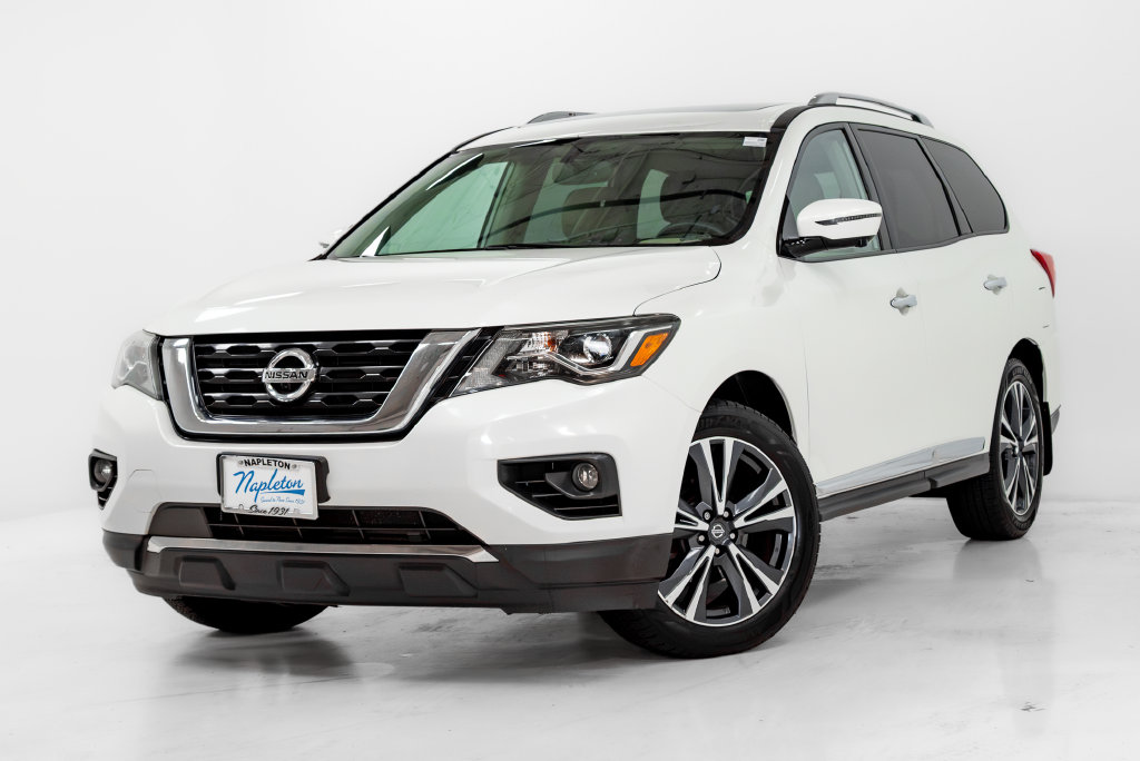 2017 Nissan Pathfinder Platinum SUV