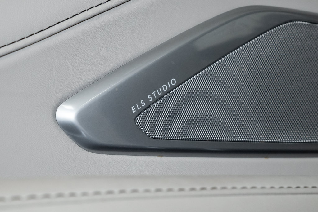 2025 Acura RDX Technology Package - Photo 11