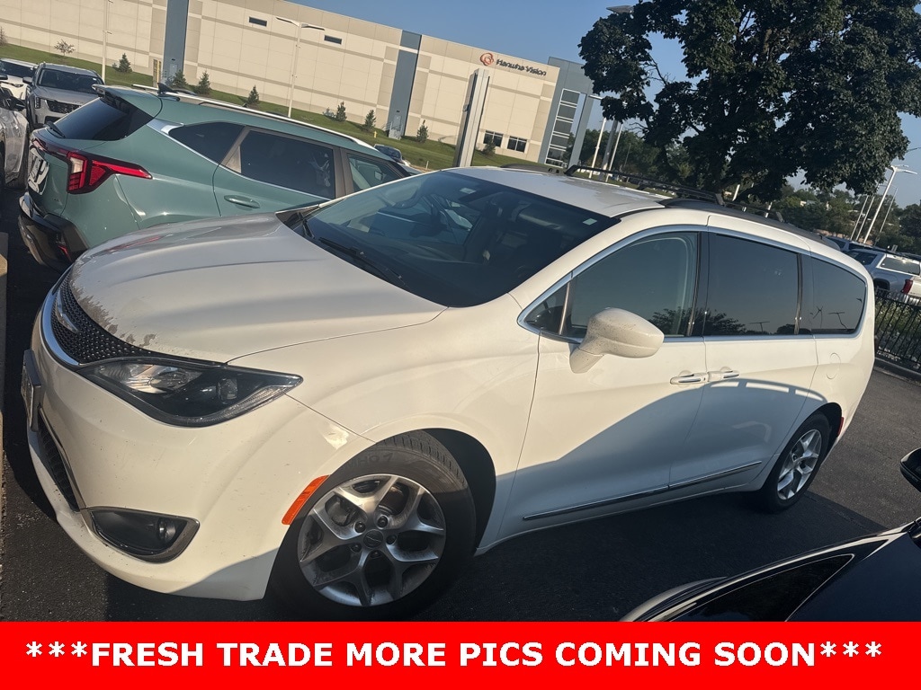 2017 Chrysler Pacifica