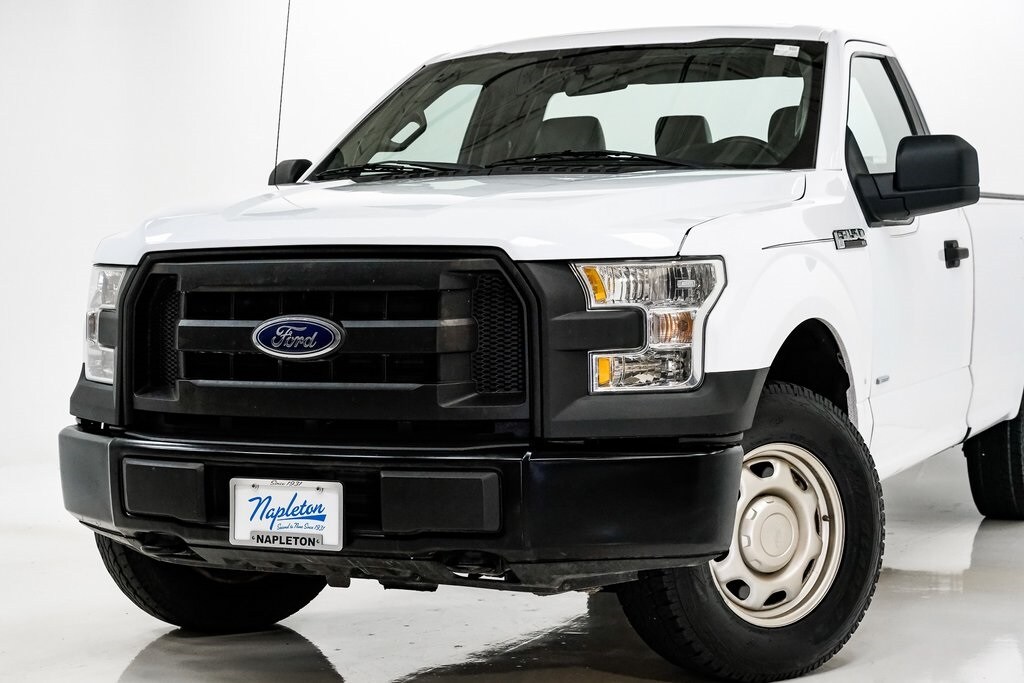 2016 Ford F-150 XL photo 2